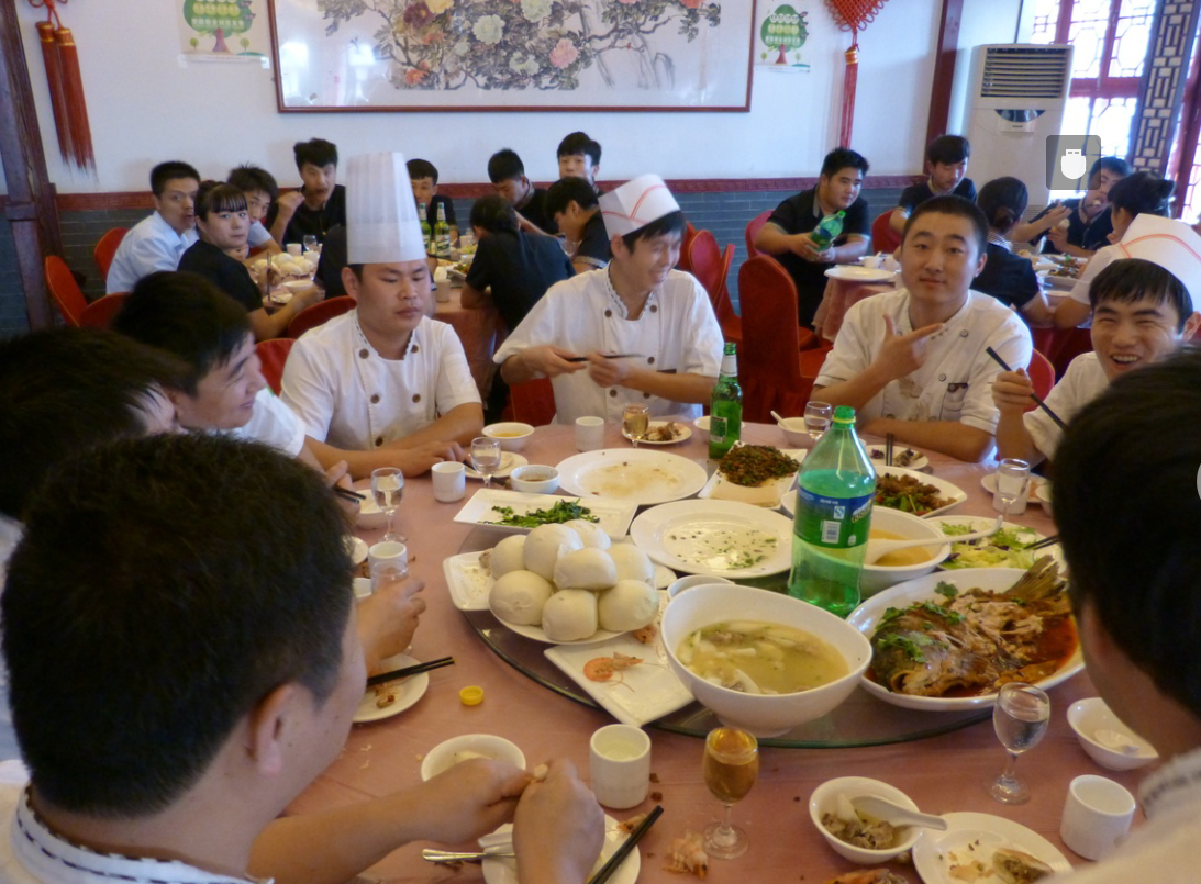 沂州府會館舉行中秋節(jié)員工聚餐